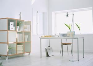 リネンのカーテンを使うメリットとは